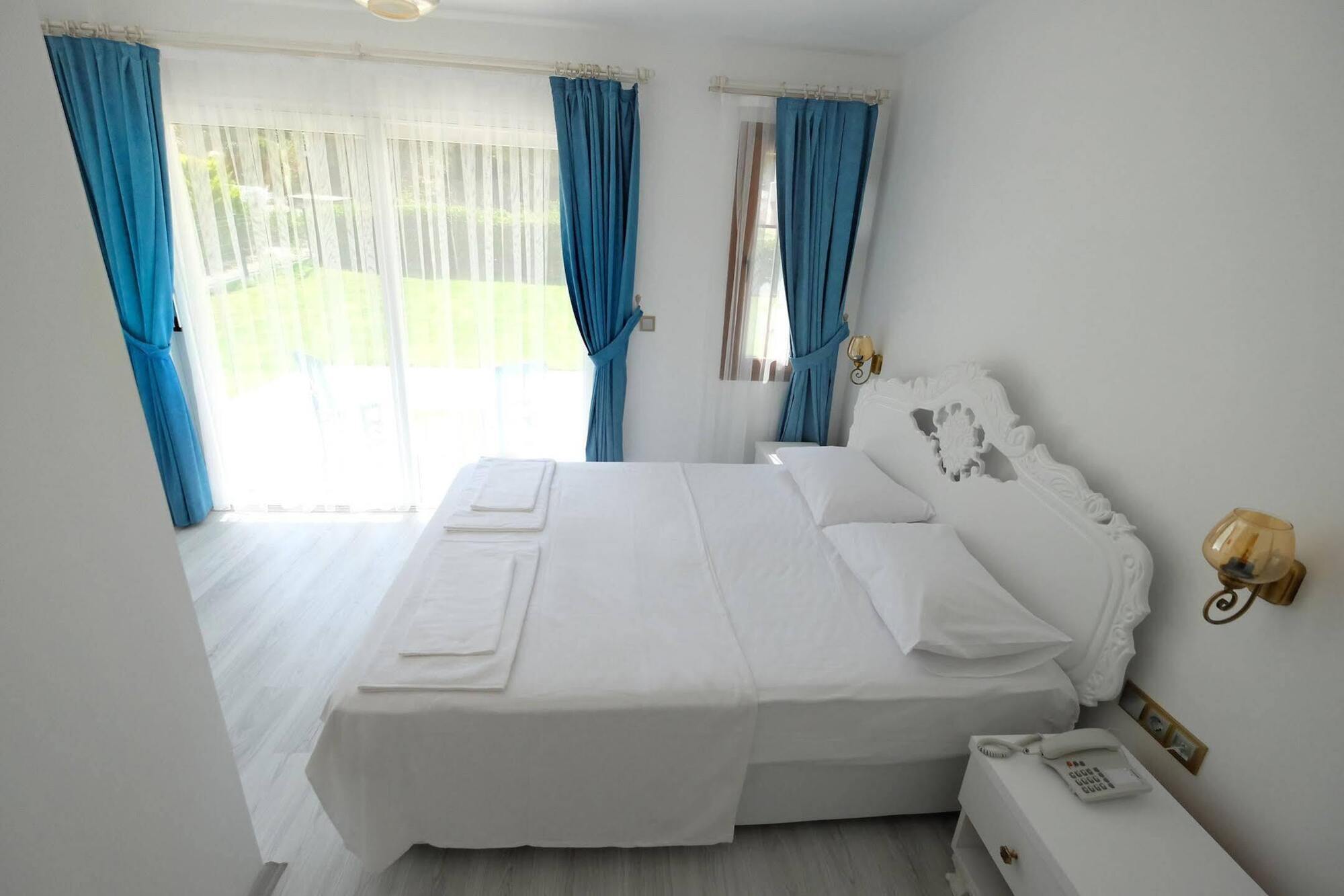 Bugra Alacati (Adults Only) Ngoại thất bức ảnh