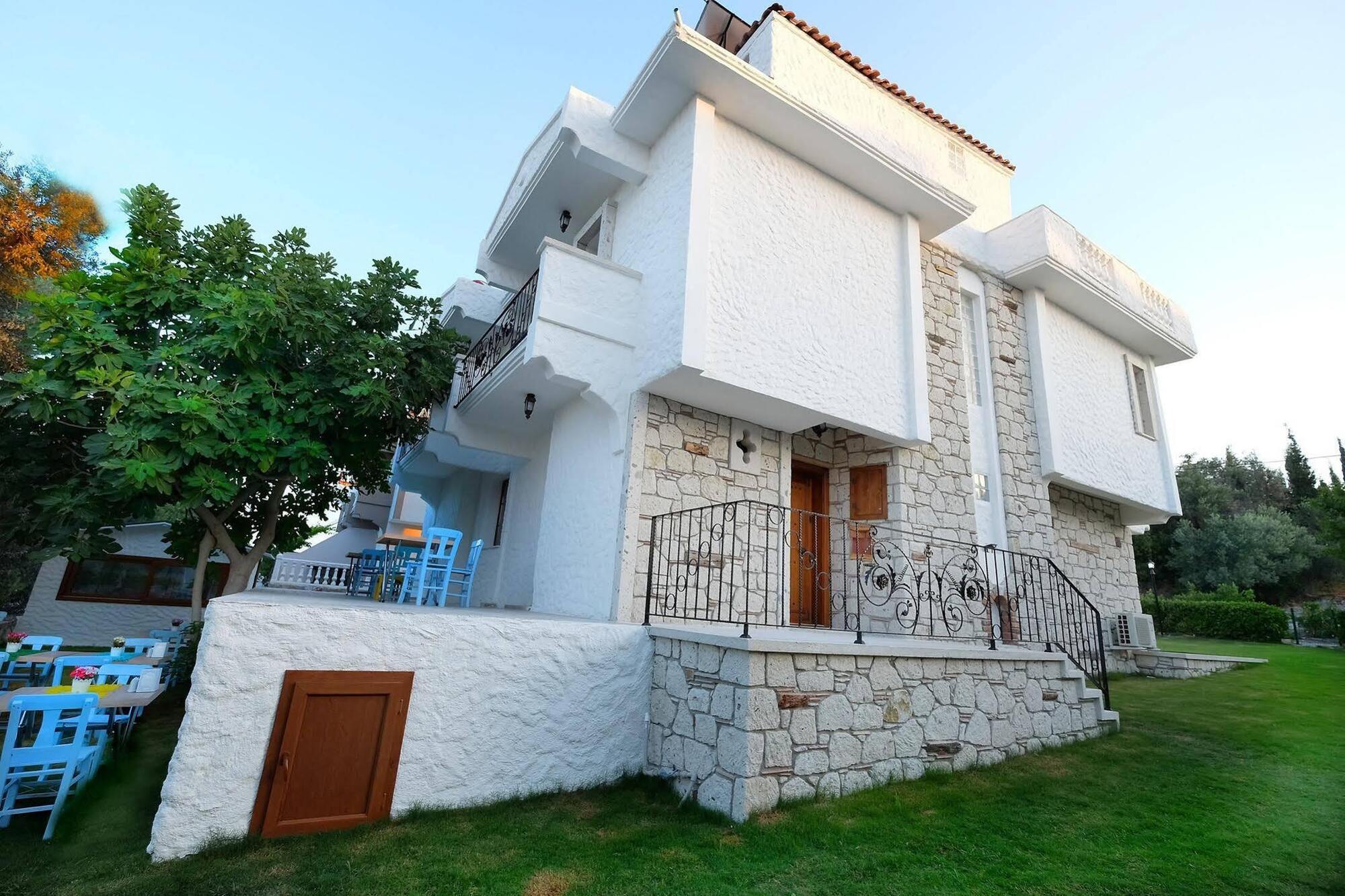 Bugra Alacati (Adults Only) Ngoại thất bức ảnh